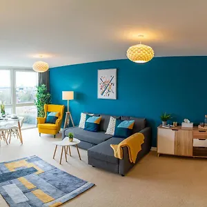 https://rueben-suite-by-koya-homes-cardiff.cardiffhotelswales.com